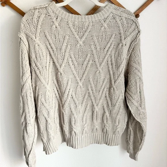 Neuflora Cozy Knit Sweater - Picture 3 of 5